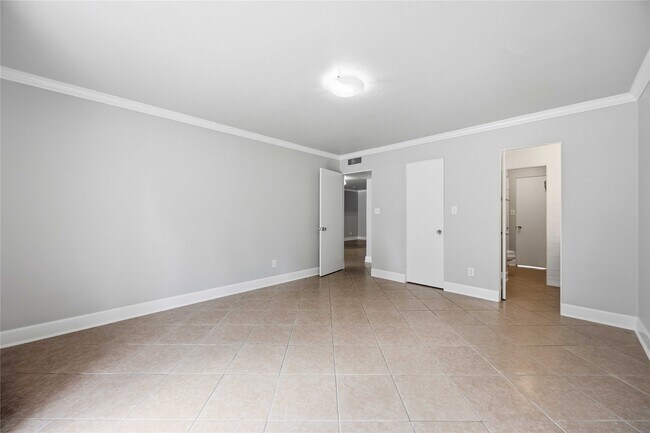 Building Photo - 5353 Institute Ln