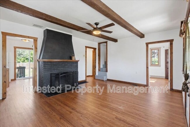 Building Photo - 3077 Benton St