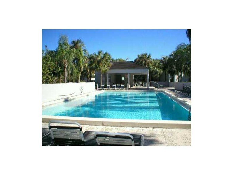 Building Photo - 13255 SW 88th Ln