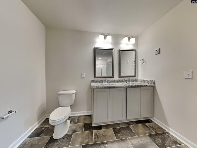 Building Photo - 308 Crooked Pne Ct