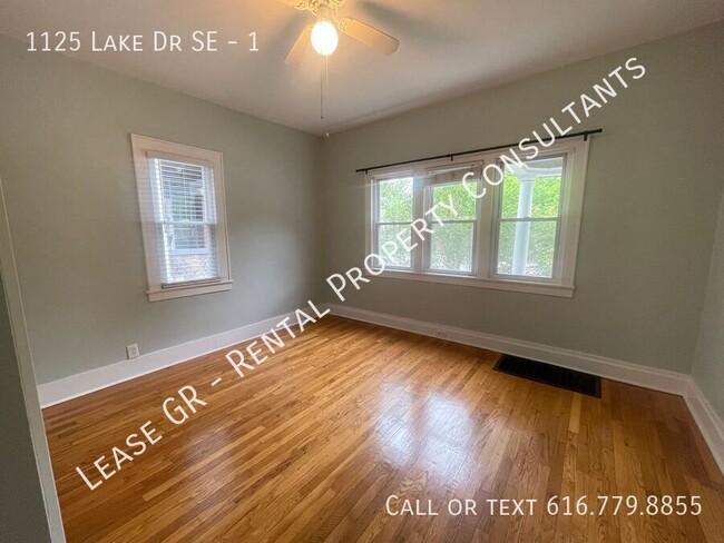 Building Photo - Beautiful Lower-Level Apartment with Off S...