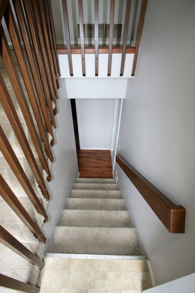 Building Photo - 3 Bedroom Home in Eagle River w/ Fenced Backyard!