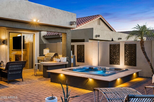 Building Photo - 10318 E Tierra Buena Ln