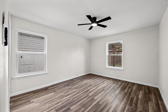 Building Photo - 3528 Hilton Dr