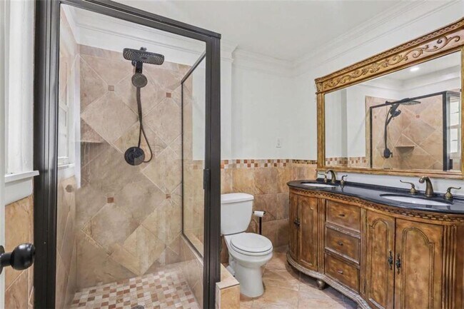 Building Photo - 3582 Cloudland Dr