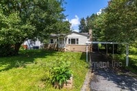 Building Photo - 2139 W Gilbert Ln