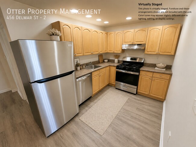 Building Photo - 456 Delmar St