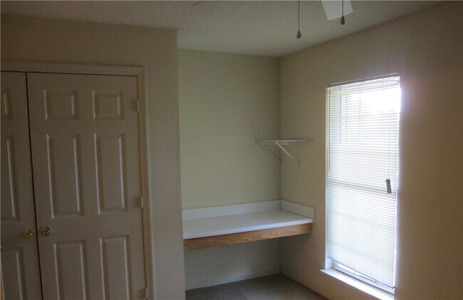 Building Photo - 155 Anderson Hwy