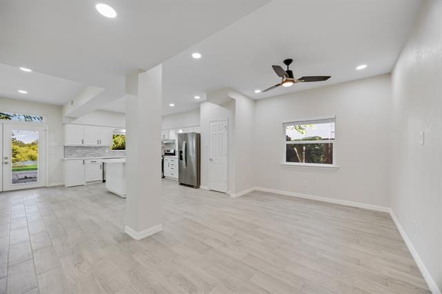 Building Photo - 2325 Clearview Ct