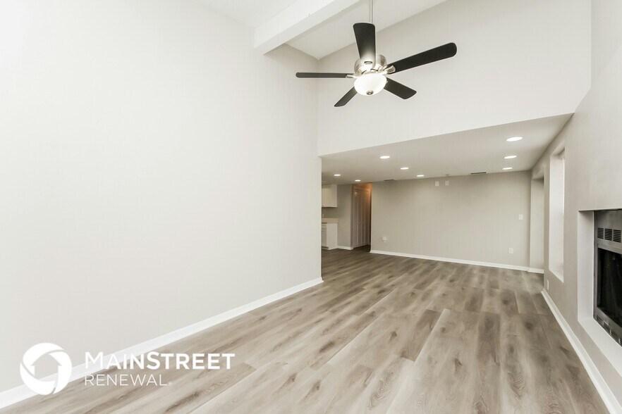 Building Photo - 3235 Timberline Rd