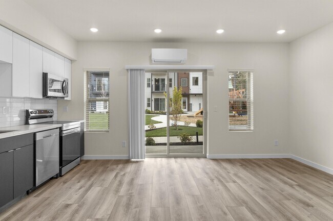 Interior Photo - Heron Heights