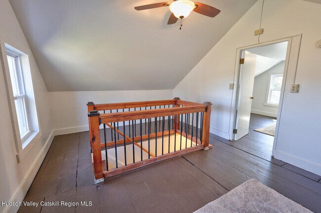 Building Photo - 101 Garcia Ln