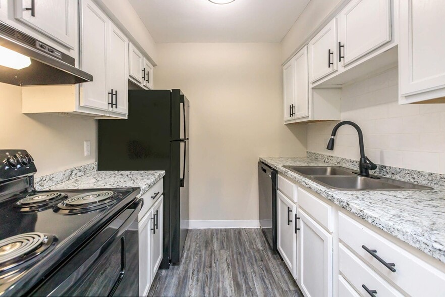 Kitchen One Bedroom - Camelia