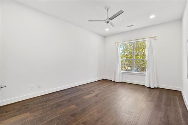 Building Photo - 15875 Spectrum Dr