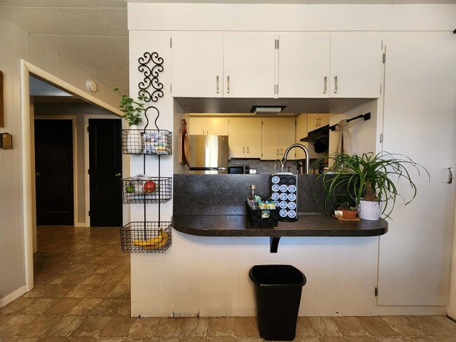 Building Photo - Unit 63