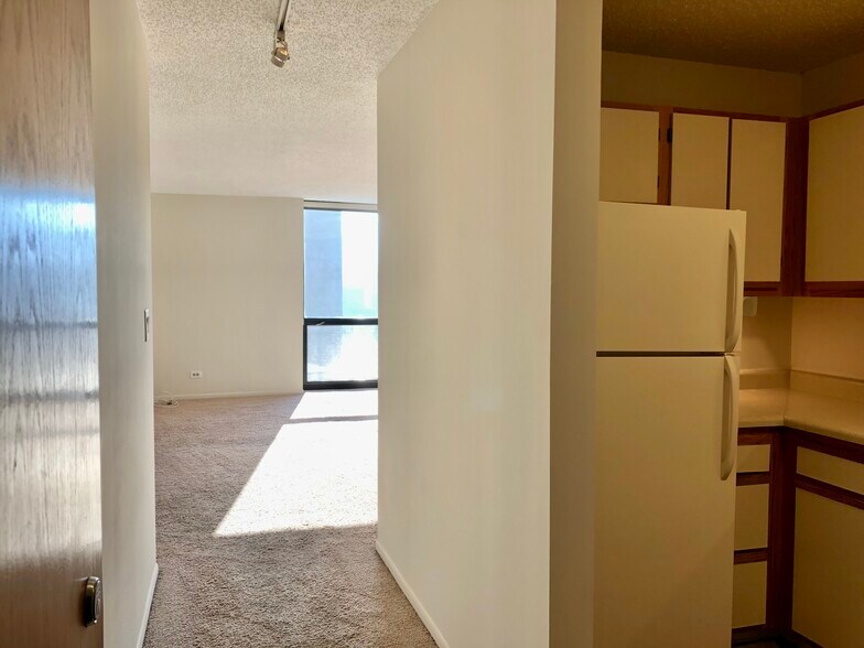 View upon entering front door - 1122 N Clark St