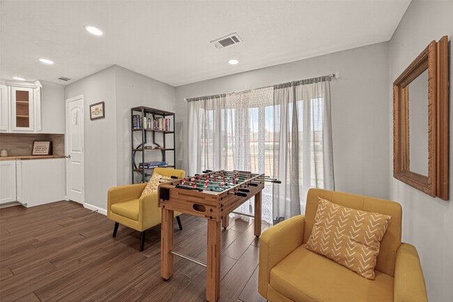 Building Photo - 8307 Carvel Ln