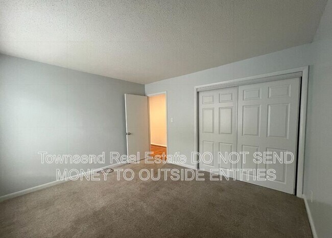 Building Photo - 501 Cypress Trace Dr
