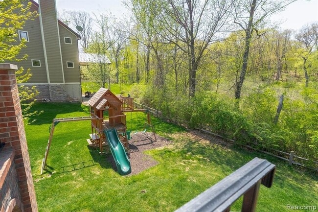 Building Photo - 4906 Stonehenge Dr