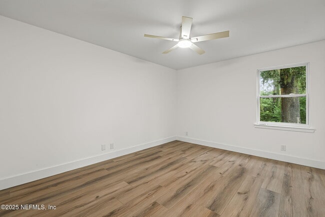 Building Photo - 5477 Brightwater Ln