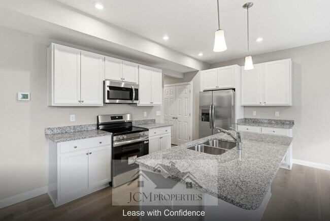 Building Photo - 105 Lambert Fld
