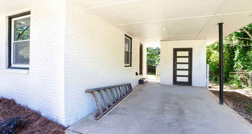 Building Photo - 1155 Evelyn Drive