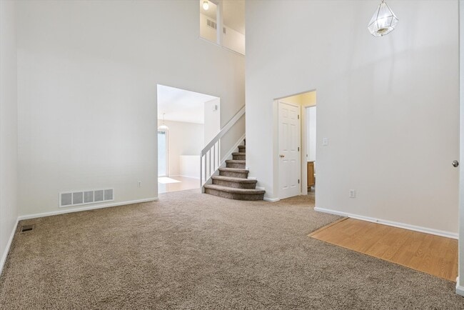 Building Photo - 4952 Tarcoola Ln