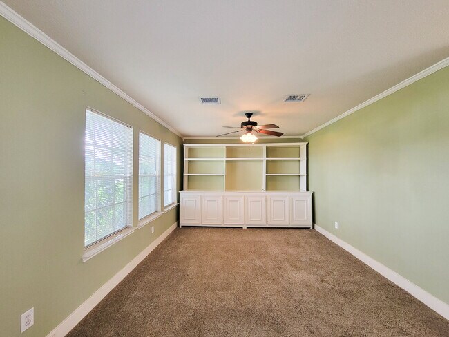 Building Photo - 3 Bed Single-Family Home in Parkside At Perry 77070