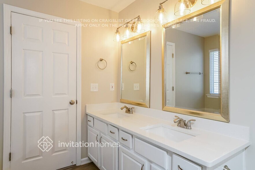 Building Photo - 812 Tannerwell Ave