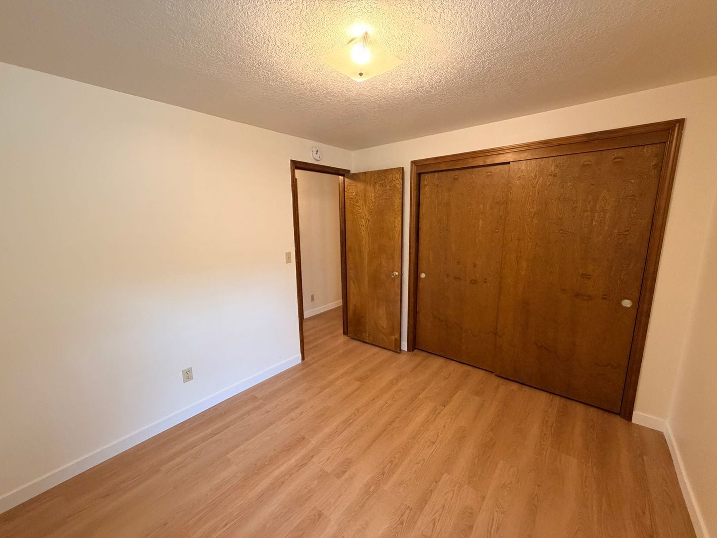 Building Photo - 4389 Imperial Dr