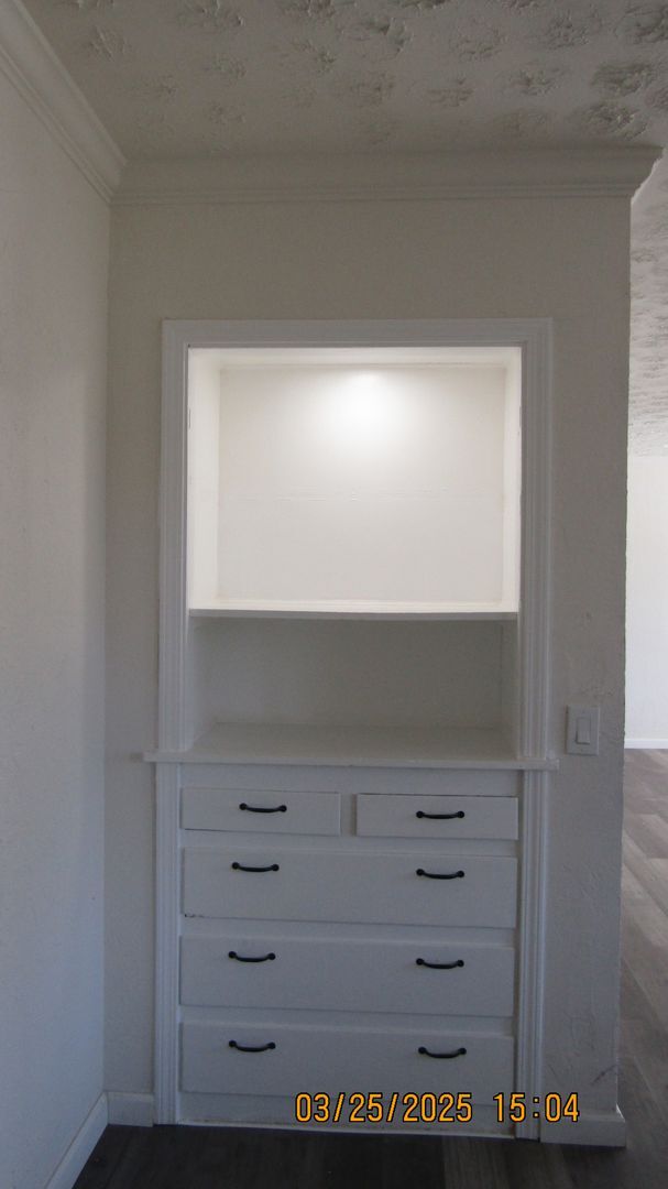 Building Photo - Newly renovated spacious cottage in Mountain View Subdivision!