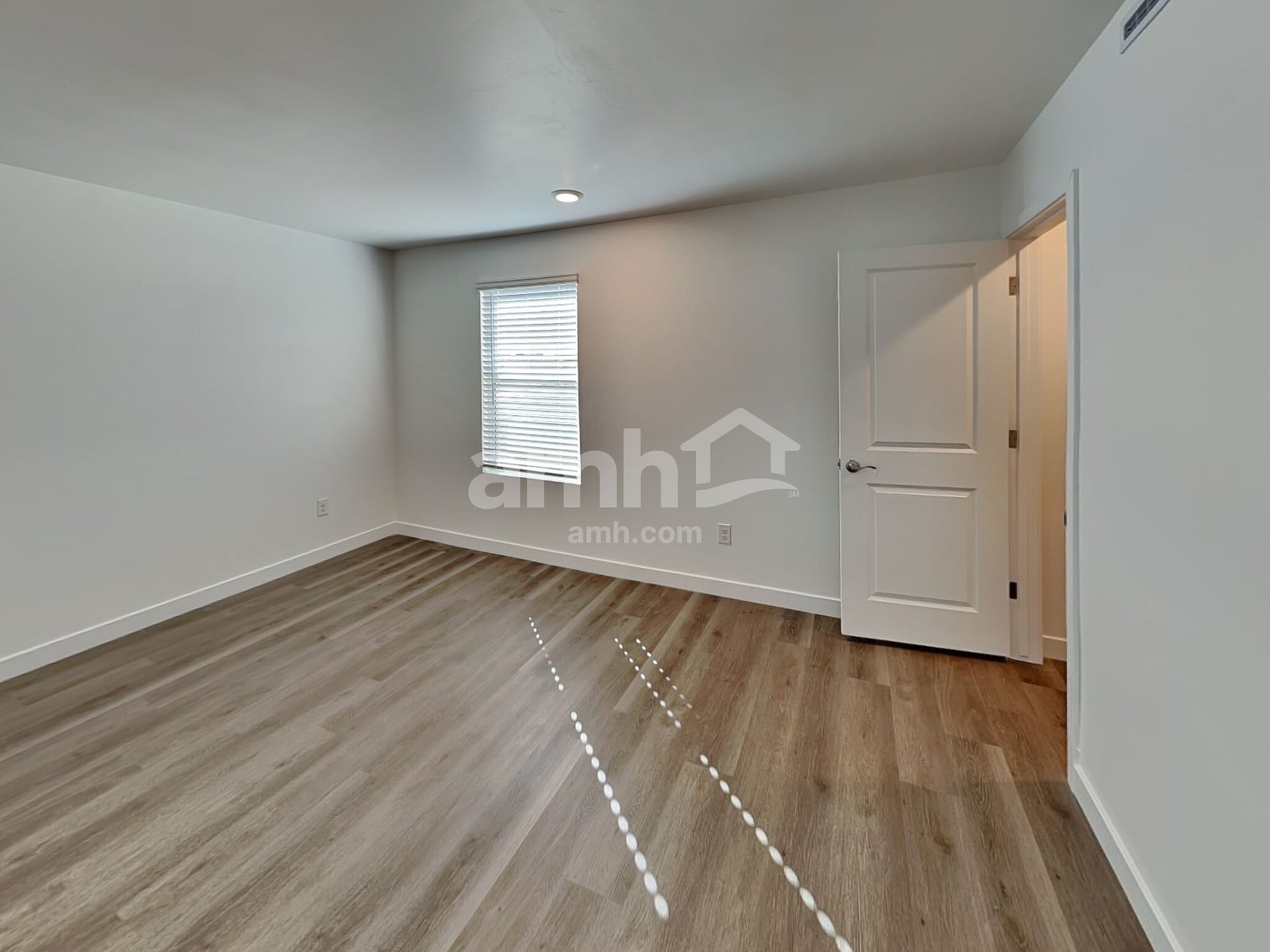 Building Photo - 6564 E Paseo Alga