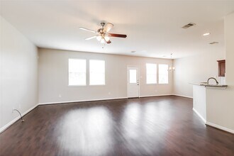 Building Photo - 18702 Walden Glen Cir