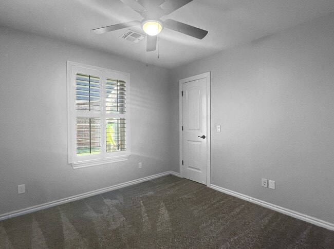 Building Photo - 903 SW 78th St