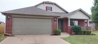 Building Photo - 19109 Blanco Dr