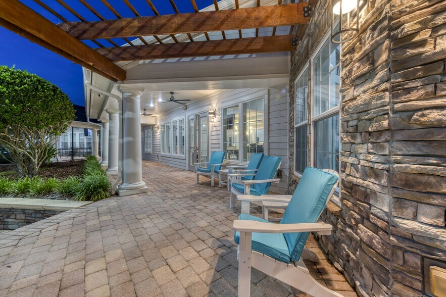 Building Photo - Integra Woods