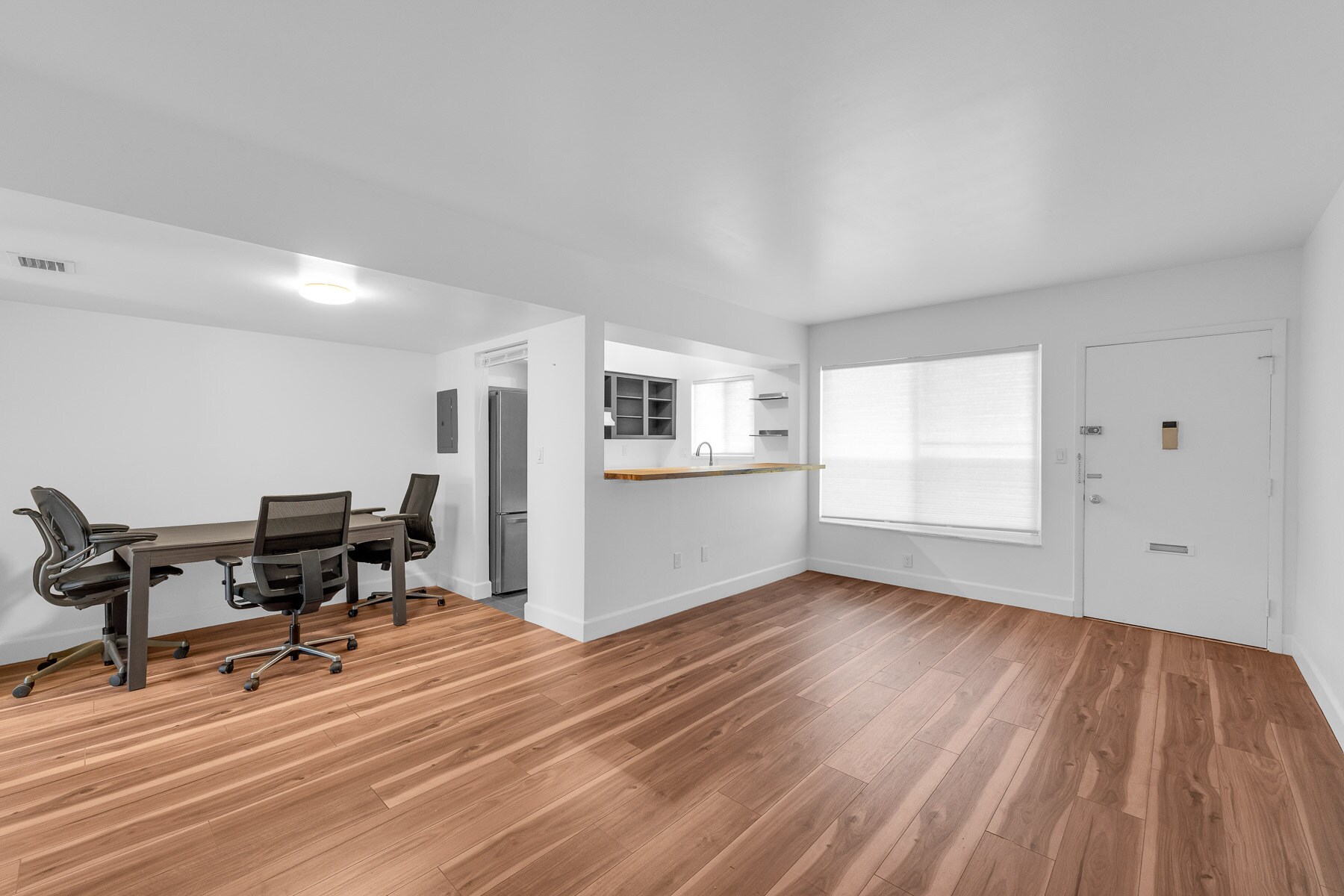 Building Photo - 1140 S Orlando Ave