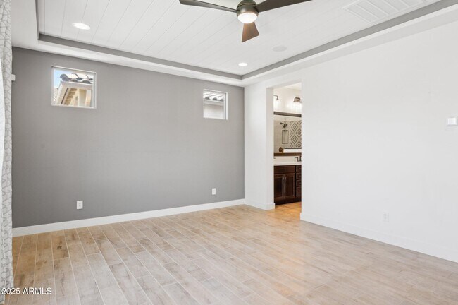 Building Photo - 5554 S Archer
