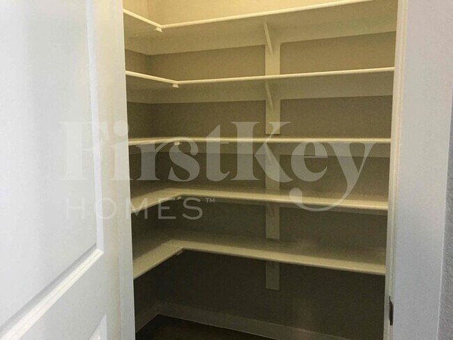 Building Photo - 9948 Rio Doso Drive