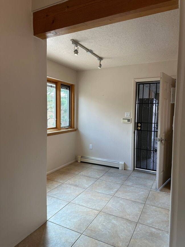 Building Photo - 2877 Plaza Blanca