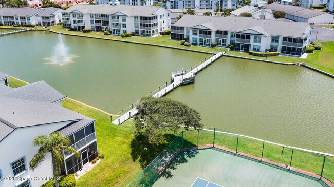 Building Photo - 630 S Brevard Ave