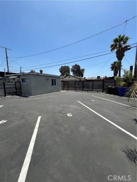 Building Photo - 12008 Roscoe Blvd