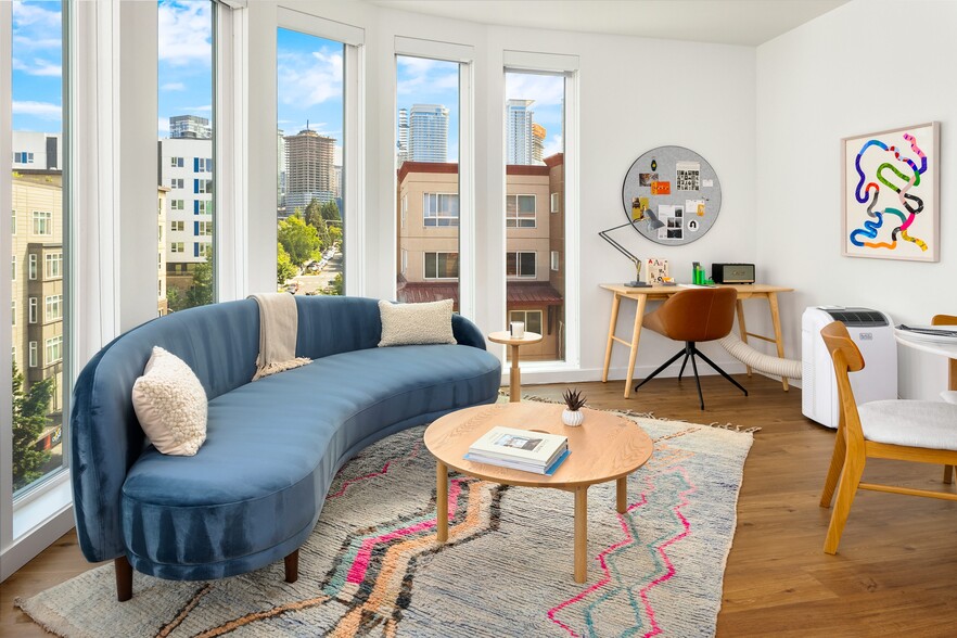 Building Photo - Shoresmith