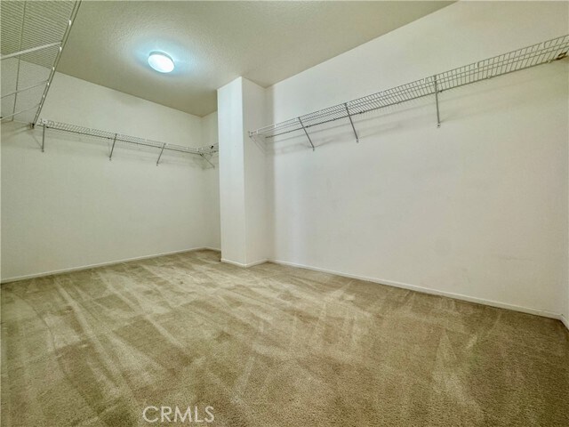 Building Photo - 16612 China Berry Ct