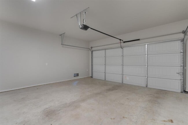 Building Photo - 1113 Stanley Wy