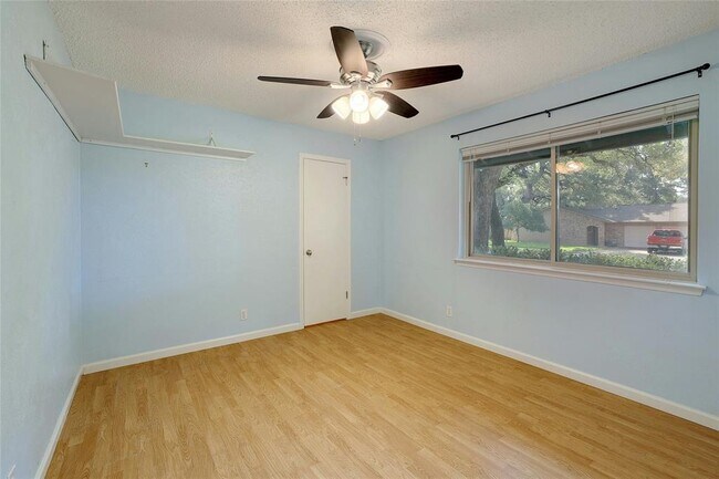 Building Photo - 11720 Running Fox Trail