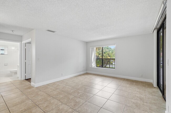 Building Photo - 2486 NW 49th Terrace