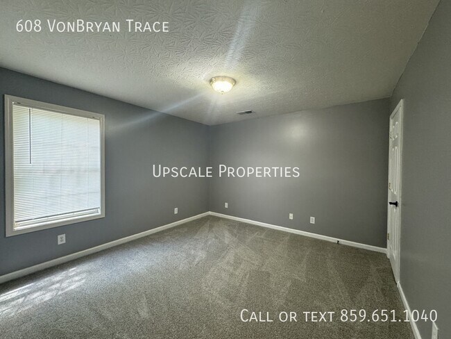 Building Photo - 608 Vonbryan Trace
