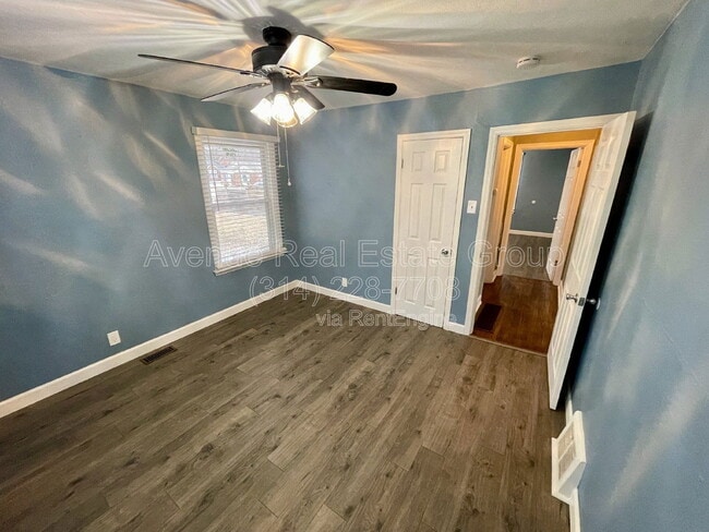 Building Photo - 9526 Big Bend Rd