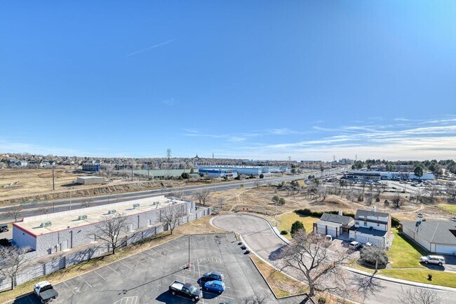 Building Photo - 2 Bed 2 Bath Condo in Historic Satellite Hotel